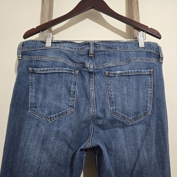 ⭐️40% Off⭐️ Old Navy Boyfriend Jeans - Picture 8 of 13